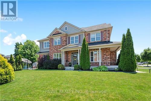 6500 St Michael Avenue, Niagara Falls, ON - Outdoor With Deck Patio Veranda With Facade