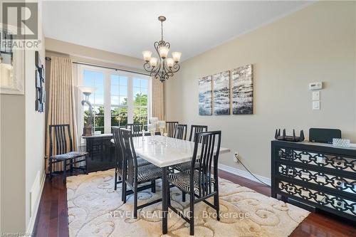 6500 St Michael Avenue, Niagara Falls, ON - Indoor Photo Showing Dining Room