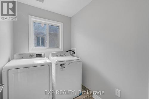 15 Laurent Avenue, Welland, ON - Indoor Photo Showing Laundry Room