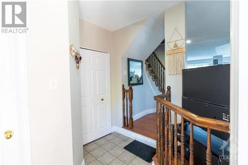 1089 Ballantyne Drive, Ottawa, ON - Indoor Photo Showing Other Room