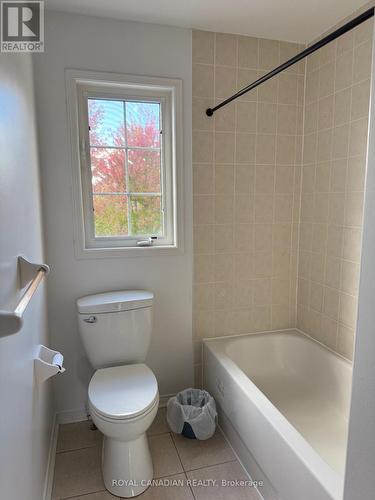 33 Gordon Weeden Road, Markham, ON - Indoor Photo Showing Bathroom