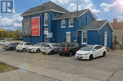 208 Market Street, Brantford, ON 