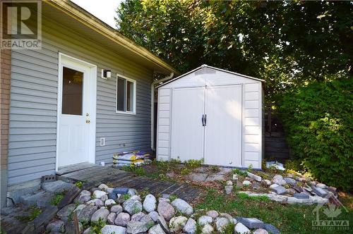 5 Whitburn Crescent, Ottawa, ON - Outdoor With Exterior