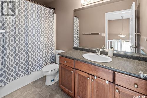 487 Blakeney Crescent, Saskatoon, SK - Indoor Photo Showing Bathroom