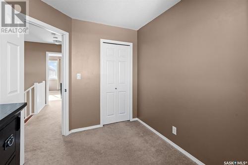 487 Blakeney Crescent, Saskatoon, SK - Indoor Photo Showing Other Room