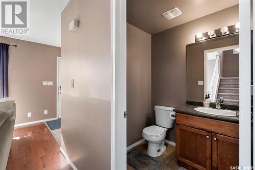 487 Blakeney Crescent, Saskatoon, SK - Indoor Photo Showing Bathroom