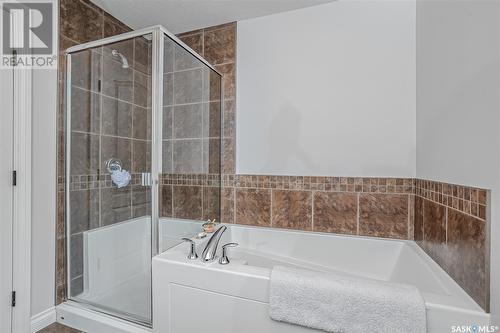 114 342 Trimble Crescent, Saskatoon, SK - Indoor Photo Showing Bathroom