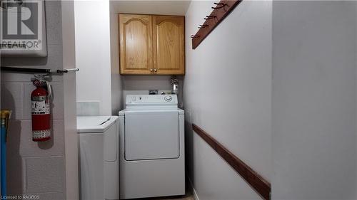 536 11Th Avenue Unit# 404, Hanover, ON - Indoor Photo Showing Laundry Room