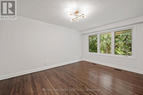 71 Riverwood Parkway, Toronto, ON - Indoor Photo Showing Other Room