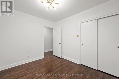 71 Riverwood Parkway, Toronto, ON - Indoor Photo Showing Other Room