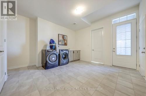 40 Golden Meadows Drive, Otonabee-South Monaghan, ON - Indoor Photo Showing Laundry Room