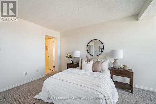 302 - 1 Queen Street, Cobourg, ON - Indoor Photo Showing Bedroom