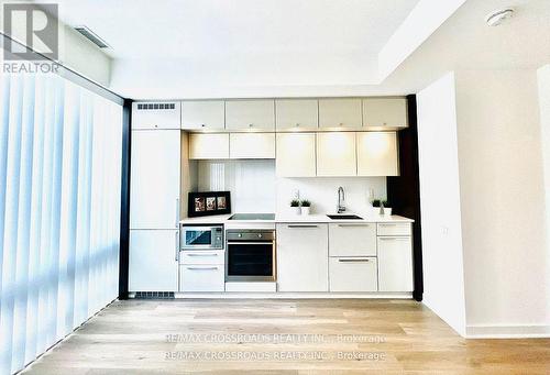 2504 - 15 Grenville Street, Toronto, ON - Indoor Photo Showing Kitchen