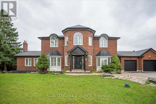 17 Sleepy Hollow Lane, Whitchurch-Stouffville, ON - Outdoor With Facade