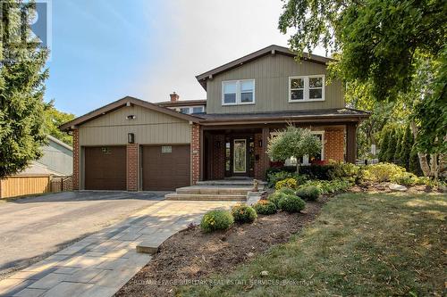 1336 Monmouth Drive, Burlington, ON - Outdoor With Facade