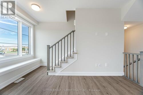 15 - 2273 Turnberry Road, Burlington, ON - Indoor Photo Showing Other Room