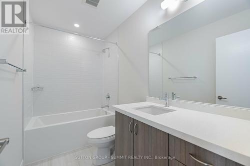 15 - 2273 Turnberry Road, Burlington, ON - Indoor Photo Showing Bathroom