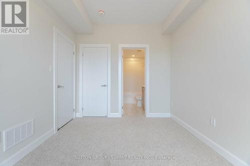 15 - 2273 Turnberry Road, Burlington, ON - Indoor Photo Showing Other Room