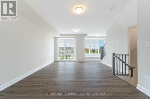 15 - 2273 Turnberry Road, Burlington, ON - Indoor Photo Showing Other Room