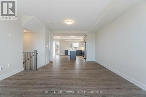 15 - 2273 Turnberry Road, Burlington, ON - Indoor Photo Showing Other Room