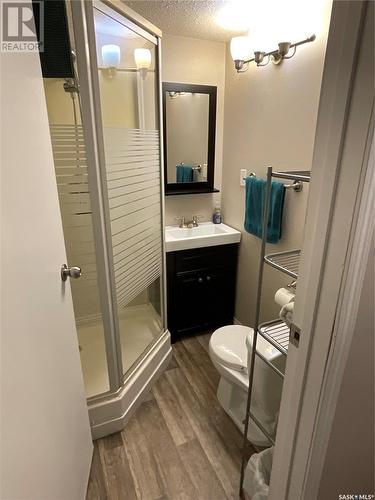 212 7Th Street S, Wakaw, SK - Indoor Photo Showing Bathroom