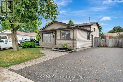 37 Broken Oak Crescent, Kitchener, ON - Outdoor