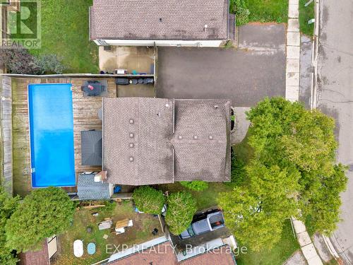 37 Broken Oak Crescent, Kitchener, ON - Outdoor With In Ground Pool