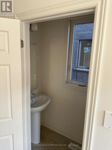 73 Prest Way, Centre Wellington, ON - Indoor Photo Showing Bathroom