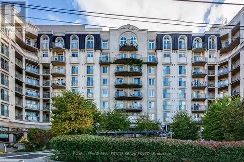 #602 - 1 Balmoral Avenue, Toronto, ON - Outdoor With Balcony With Facade