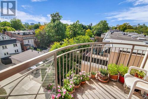 #602 - 1 Balmoral Avenue, Toronto, ON - Outdoor With Balcony