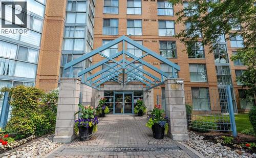 205 - 90 Dale Avenue, Toronto, ON - Outdoor With Facade