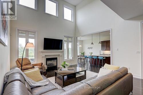 48 Country Club Crescent, Uxbridge, ON - Indoor Photo Showing Living Room With Fireplace