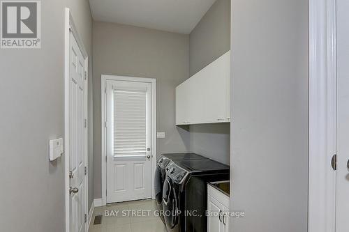 48 Country Club Crescent, Uxbridge, ON - Indoor Photo Showing Laundry Room