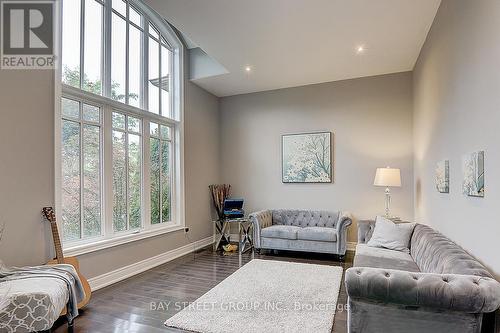 48 Country Club Crescent, Uxbridge, ON - Indoor Photo Showing Living Room