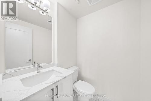 1612 - 9000 Jane Street, Vaughan, ON - Indoor Photo Showing Bathroom