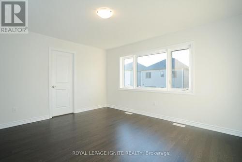 126 Nottingham Road, Barrie, ON - Indoor Photo Showing Other Room