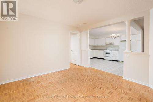 321 - 7373 Martingrove Road, Vaughan, ON - Indoor Photo Showing Kitchen