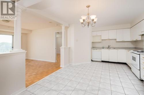 321 - 7373 Martingrove Road, Vaughan, ON - Indoor Photo Showing Kitchen