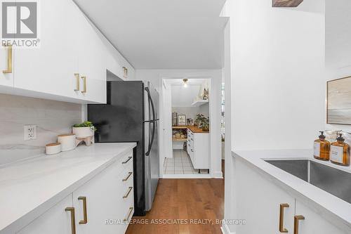 504 - 46 East Liberty Street, Toronto, ON - Indoor Photo Showing Kitchen