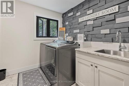 419 Drinkwater Drive, Orillia, ON - Indoor Photo Showing Laundry Room