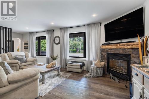 419 Drinkwater Drive, Orillia, ON - Indoor Photo Showing Living Room With Fireplace