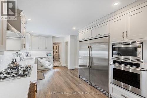 419 Drinkwater Drive, Orillia, ON - Indoor Photo Showing Kitchen With Upgraded Kitchen