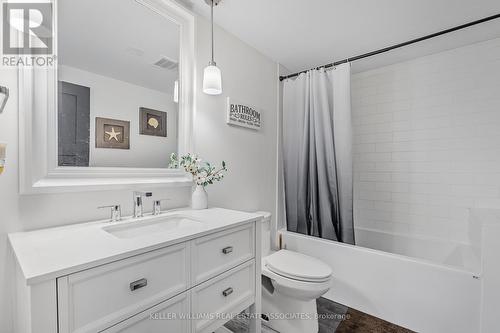 419 Drinkwater Drive, Orillia, ON - Indoor Photo Showing Bathroom