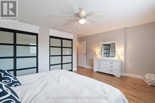 11 - 5 River Road, Lambton Shores (Grand Bend), ON - Indoor Photo Showing Bedroom