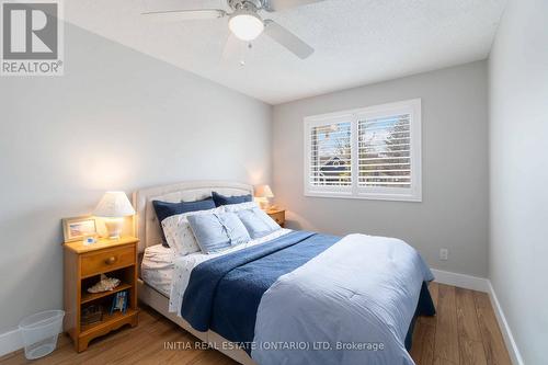 11 - 5 River Road, Lambton Shores (Grand Bend), ON - Indoor Photo Showing Bedroom