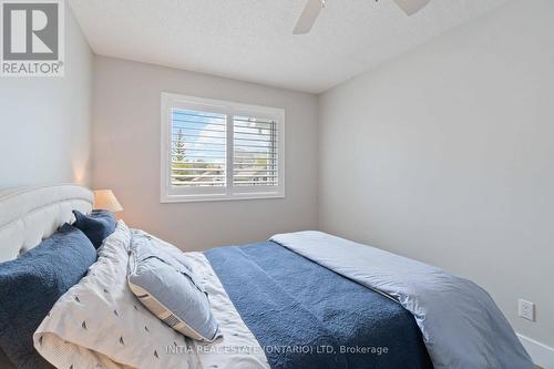 11 - 5 River Road, Lambton Shores (Grand Bend), ON - Indoor Photo Showing Bedroom