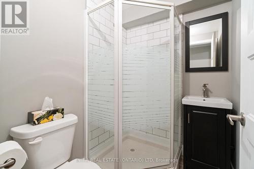 11 - 5 River Road, Lambton Shores (Grand Bend), ON - Indoor Photo Showing Bathroom