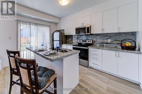 5 Hills Thistle Drive, Wasaga Beach, ON - Indoor Photo Showing Kitchen With Double Sink