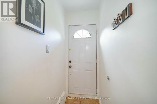 84 Lowcrest Boulevard, Toronto, ON - Indoor Photo Showing Other Room