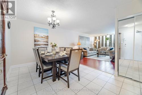 915 - 370 Dixon Road, Toronto, ON - Indoor Photo Showing Dining Room